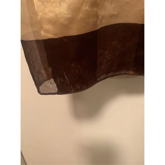 Louis Vuitton Scarf Monogram Silk 38" x 40" - Picture 4 of 5